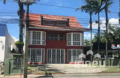 Sala comercial com 4 salas para alugar na Iririú, Fundos Com A Presidente Heuse, 2570, Iririú, Joinville