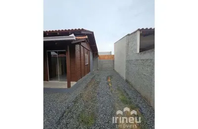 Casa com 2 quartos para alugar na Jorge Henrique Voigt, 960, Itinga, Araquari