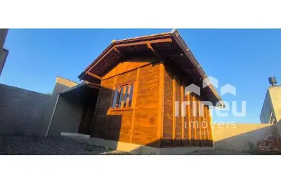 Casa com 2 quartos para alugar na Mario Boursheid, 154, Colégio Agrícola, Araquari