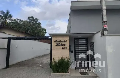 Casa com 2 quartos para alugar na Rua Rudolf Baumer, 567, Vila Nova, Joinville