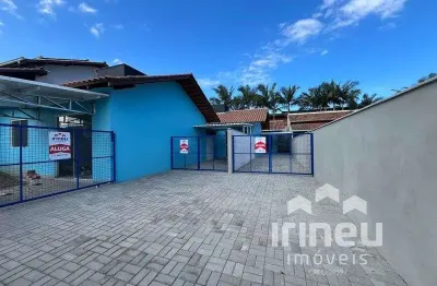 Casa com 2 quartos para alugar na Rua Jacob Forbice, 189, Aventureiro, Joinville