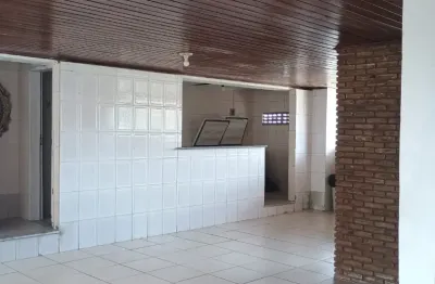 Cobertura com 3 quartos para alugar na Rua Frederico Costa, Engenho Velho de Brotas, Salvador