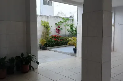 Apartamento com 2 quartos à venda na Rua dos Bandeirantes, Matatu, Salvador