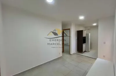 Laguna di marbella - alugo apartamento com quintal privativo e armários no acquaville