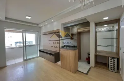 ALUGO Sofisticado Apartamento com 3 Quartos e Suíte no Centro