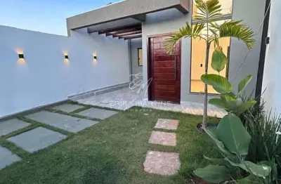 Uma belíssima casa de 120m2   3 quartos sendo 1 suite bairro com grande expansão
