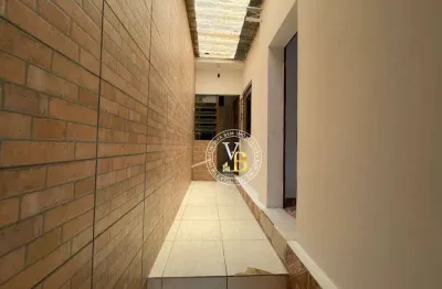 Casa com 2 quartos, 78 m² - venda por R$ 170.000 ou aluguel por R$ 909/mês - Santa Cruz - Juiz de Fora/MG