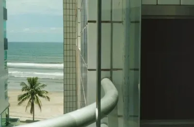 Excelente oportunidade!!!! amplo apartamento, predio á beira mar, 2 domitórios, suite, churrasqueira e piscina - r$ 285 mil