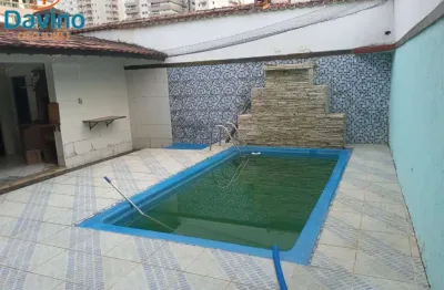 Casa isolada, na aviação, alto padrão 4 dorms, piscina, churrasqueira e pertinho da praia