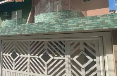 750mil - casa porteira fechada - há 350m do amr da vila tupi - 3 quartos um suite churrasqueira