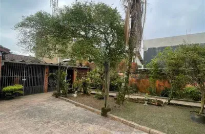 Casa isolada com 2 dormitórios grandes, 500 metros da praia por apenas r$385.000, aceita financiamento bancário, fgts, minha casa, minha vida