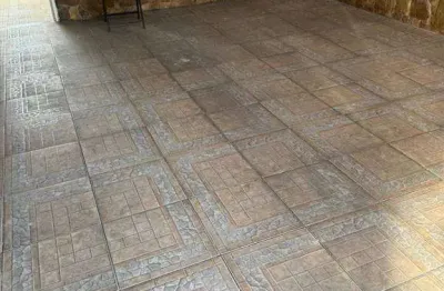 699mil - Linda casa na praia da vila guilhermina - térrea -  com 3 dormitórios, quintal com churrasqueira