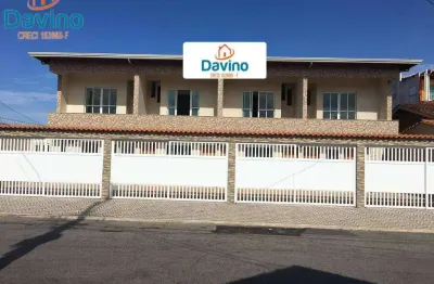 Lindo sobrado com 2 suítes, sacada, a 100 metros da praia da v. mirim por apenas r$380.000,00 aceita financiamento bancário