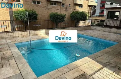 Belo apartamento com 2 dormitórios, sacada, piscina e salão de jogos menos de 150 metros da praia da tupi por apenas r$340.000,00 à vista ou financiamento bancário, aceita fgts