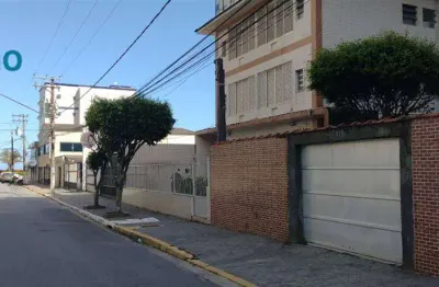 336mil - apartamento muito próximno a praia - 2 quartos 1 suíte primeiro andar