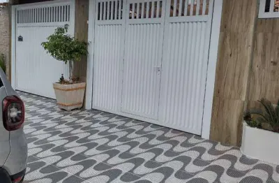 480 mil - casa térrea 3 dormitórios, sendo 1 suíte, 350 metros da praia mirim