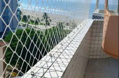 Belo apartamento com 52m², sendo 1 dormitório, duas sacadas com vista para o mar, prédio a 50 metros da praia, por r$340.000 à vista ou pelos bancos