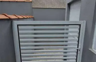Casa com 2 quartos à venda na Rua Samambaia, 505, Jardim Samambaia, Praia Grande
