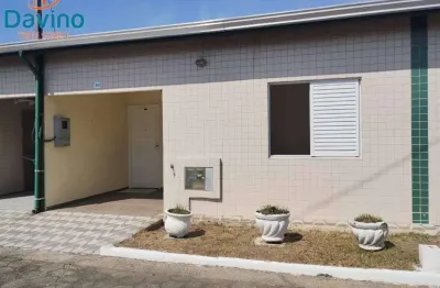 Linda casa em condominio com 2 dormitórios, vaga de garagem no quietude, por apenas r$245.000 à vista ou pelos bancos