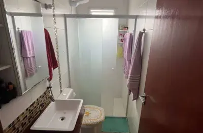 Casa estilo sobrado em casa de condominio com varanda nos quartos 340mil com plajenados.