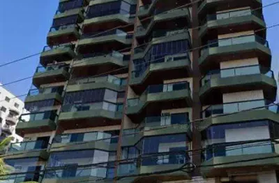 Apartamento amplo com vista mar – 3 dormitórios, 137m² e lazer completo!