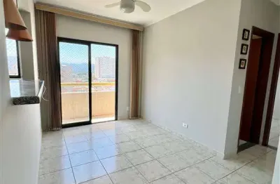 55mil entrada saldo pelos bancos Apartamento há 300 metros da praia da Vila Tupi sacada piscina.