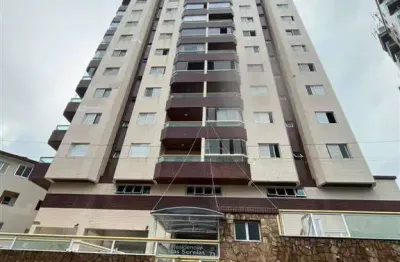 3200,00  pacote mensal locação apartamento 2 quartos 1 suite sacada 2 vagas de garagem piscina, 50 metros da praia.