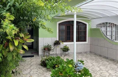 Casa com 2 quartos à venda na Rua Vitória Regia, 401, Balneário Flórida, Praia Grande