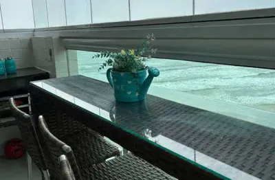 Vista Mar, andar alto na praia do Flórida!  2 dormitórios, pé na areia ! show de apto!