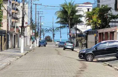 230mil Apartamento refornado todo no porcelanato 200 metros da praia da aviação