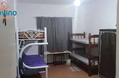 Kitão dividido, térreo, quarto sala cozinha,250 metros da praia do caiçara por apenas r$180.000 à vista ou pelos bancos