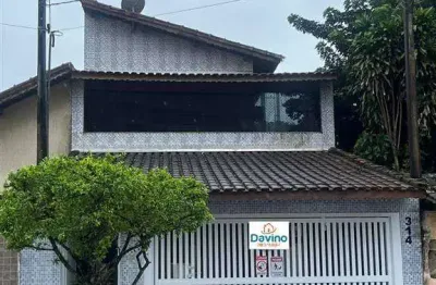 949mil - Sobrado no Canto do Forte 4 dormitórios 2 vagas amplas churrasqueira sacada.