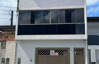 419mil - só a vista - sobrado fino acabamento - piscina - churrasqueira e forno de pizza - jardim melvi