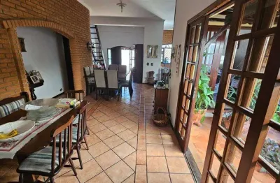 Casa com 3 quartos à venda na Avenida Almirante Barroso, 750, Canto do Forte, Praia Grande