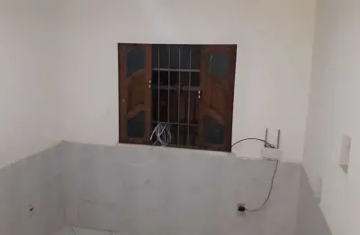 Apartamento com 1 quarto(s) e 1 banheiro(s) para alugar, 32 m² por r$ 760 / mês