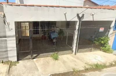 Casa com 2 quarto(s) e 2 banheiro(s) para alugar, 100 m² por r$ 2000 / mês