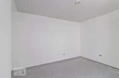 Casa com 1 quarto(s) e 1 banheiro(s) para alugar, 67 m² por r$ 1250 / mês