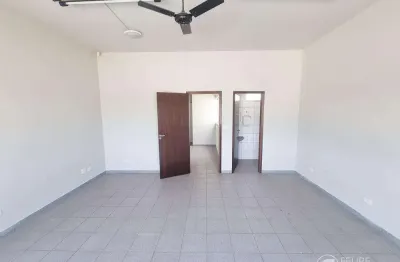 Apartamento com 1 quarto(s) e 1 banheiro(s) para alugar, 200.00 m² por r$ 2500 / mês