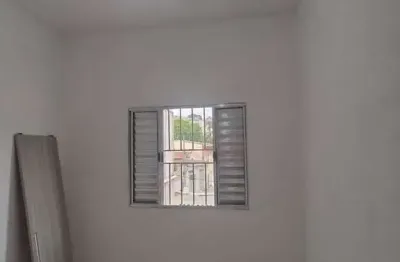 Casa com 2 quarto(s) e 1 banheiro(s) para alugar, 100 m² por r$ 1344 / mês
