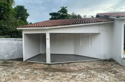 Casa com 2 quarto(s) e 1 banheiro(s) para alugar, 45 m² por r$ 1896 / mês