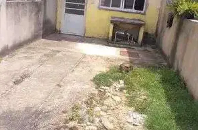 Casa com 2 quarto(s) e 1 banheiro(s) para alugar, 57 m² por r$ 700 / mês