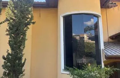 Casa com 5 quarto(s) e 4 banheiro(s) para alugar, 700 m² por r$ 12415 / mês