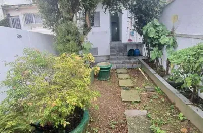 Casa com 2 quarto(s) e 1 banheiro(s) para alugar, 90 m² por r$ 2200 / mês
