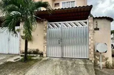 Casa com 3 quarto(s) e 3 banheiro(s) para alugar, 90 m² por r$ 1950 / mês