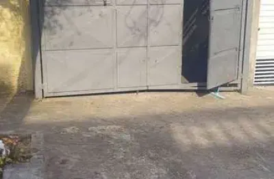 Casa com 1 quarto(s) e 1 banheiro(s) para alugar, 30 m² por r$ 1150 / mês