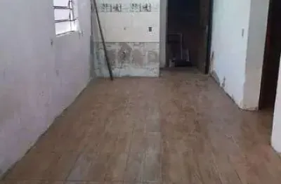 Casa com 2 quarto(s) e 1 banheiro(s) para alugar, 269 m² por r$ 1209 / mês