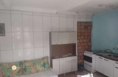 Casa com 1 quarto(s) e 1 banheiro(s) para alugar, 29 m² por r$ 780 / mês