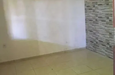 Casa com 1 quarto(s) e 1 banheiro(s) para alugar, 30 m² por r$ 900 / mês