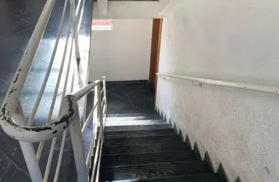 Apartamento com 2 quarto(s) e 1 banheiro(s) para alugar, 40 m² por r$ 1800 / mês