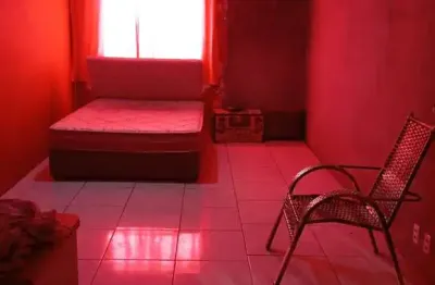 Casa com 1 quarto(s) e 1 banheiro(s) para alugar, 38 m² por r$ 1800 / mês